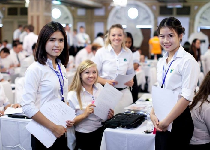 Some Advantages Of Teaching Abroad Some Advantages Of Teaching Abroad